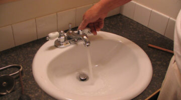 bathroom-water