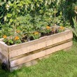 planter-made-from-shipping-pallets