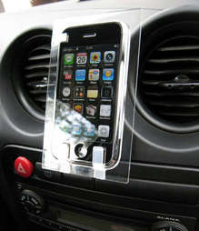 cheap-diy-iphone-car-dock.jpg