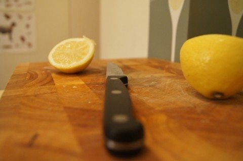 cleaning-with-lemons