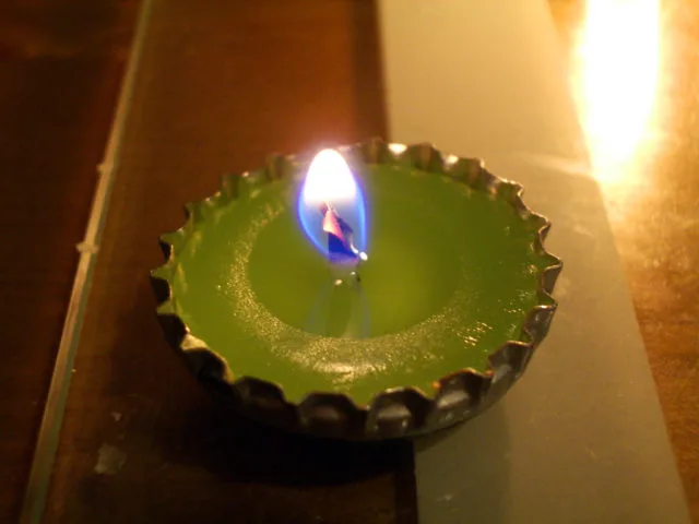 diy-bottle-cap-candles