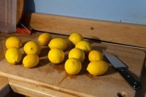 lemons-wood-cutting-board